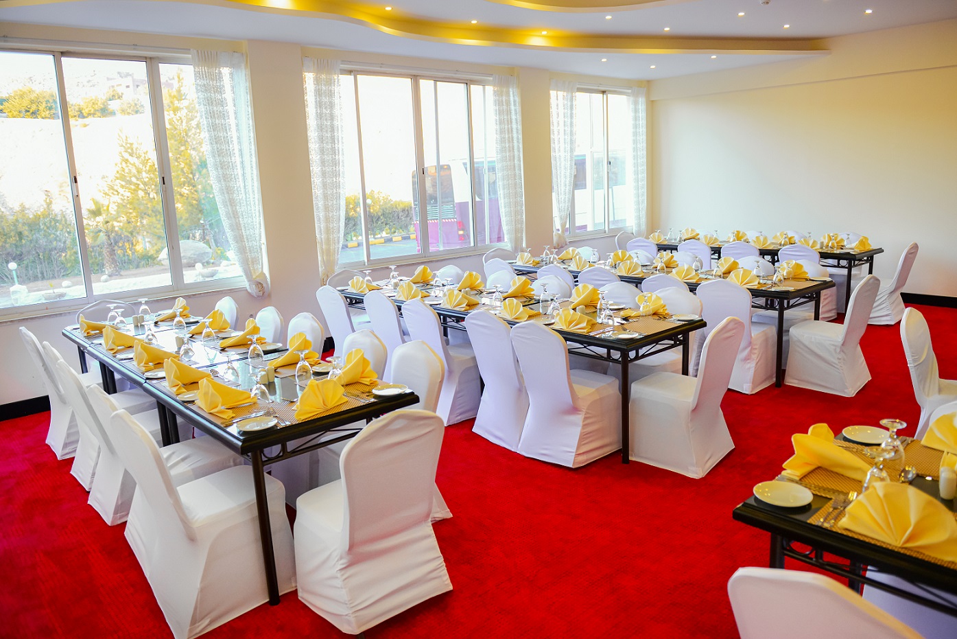 Petra Restaurant Interior